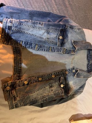 Chaqueta tejana con alas