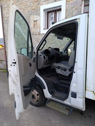 Renault Trucks Mascott 2002