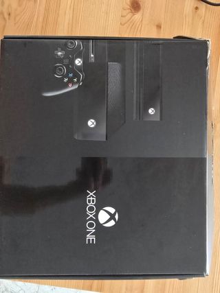 Xbox one Fat Day One Edition Kinect