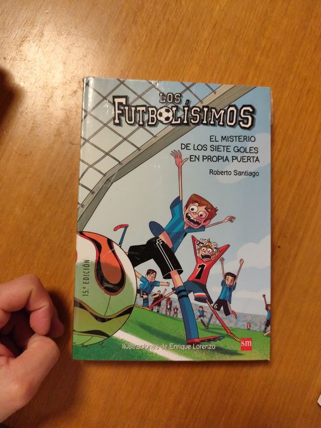 Los Futbolísimos 2: El misterio de los siete goles en propia puerta (Spanish Edition)