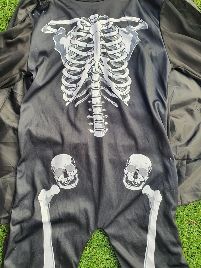 Disfraz esqueleto niño