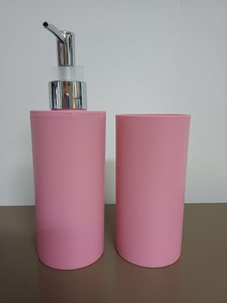 Dispenser e porta spazzolino