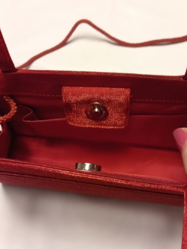 Bolsito de fiesta rojo satén