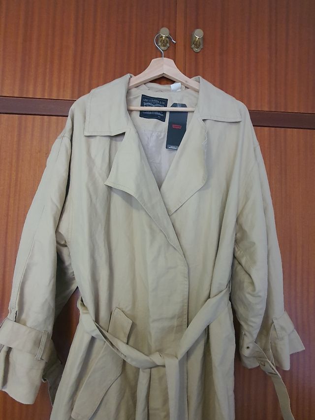 Gabardina Miko Levi's talla S