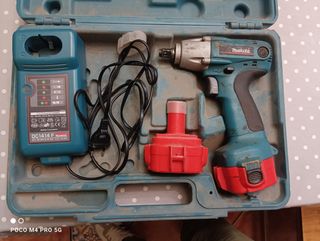 Taladro de impacto makita