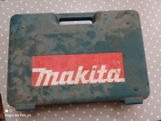Taladro de impacto makita
