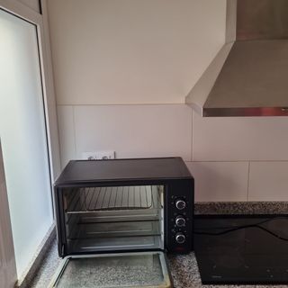 Horno eléctrico en perfecto estado