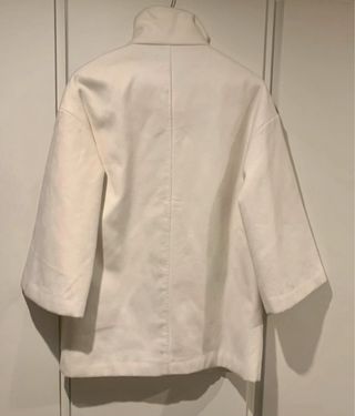 Abrigo blanco SB