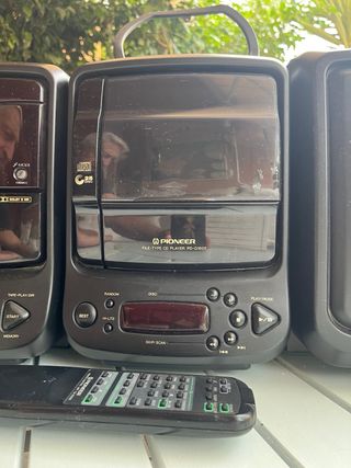 Se vende cadena Pionner