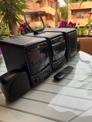 Se vende cadena Pionner