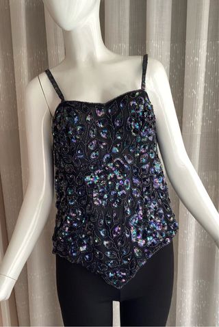 TOP DE SEDA Y LENTEJUELAS “Frank Usther”_ 116 €