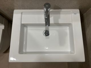 Lavabo Roca Prisma + Grifo