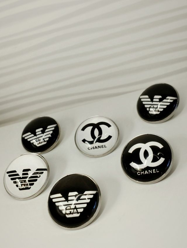 Spilla Emporio Armani