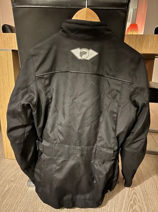 Chaqueta Moto mujer. bering