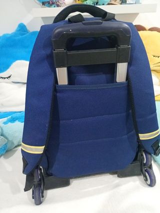 Mochila con carrito Picachu