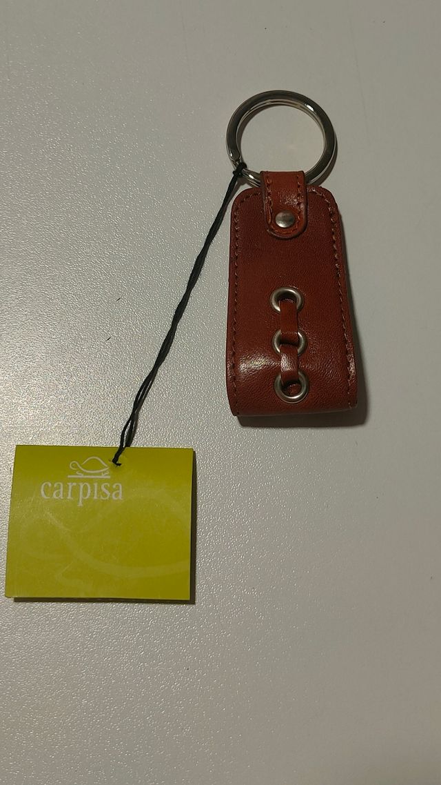 Portachiavi in cuoio di Carpisa