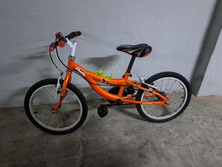 Bicicleta de niño o niña como nueva