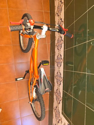 Bicicleta de niño niña como nueva 18 pulgadas