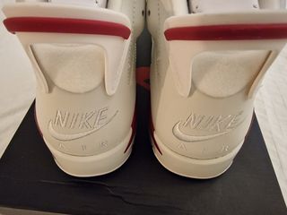 Air Jordan retro 6 Maroon
