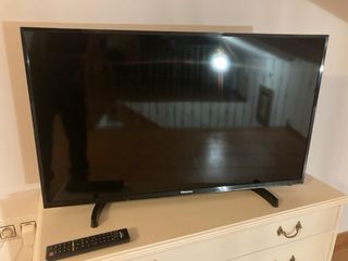 Television 40’ Hisense H40M2100c