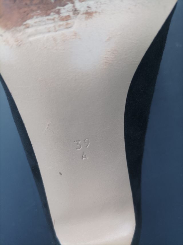 Zapatos salón ante negros 39