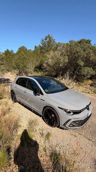 Volkswagen Golf 2024