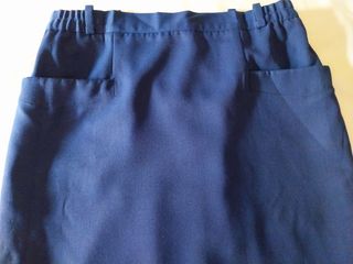 Falda azul El Corte Inglés, talla 44