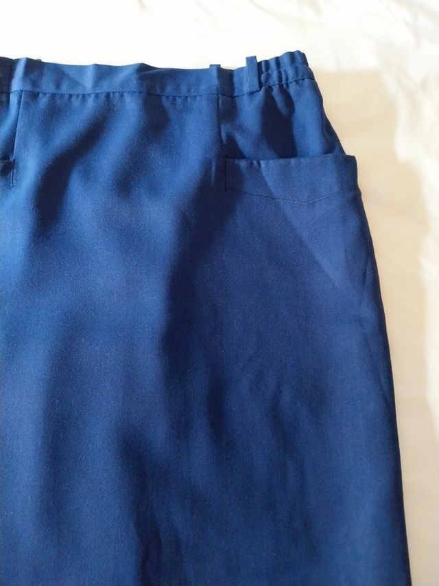 Falda azul El Corte Inglés, talla 44