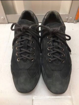 PRADA - sneakers piel 36