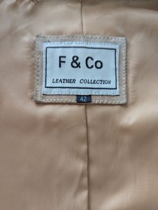 Chaqueta piel auténtica beige talla 42