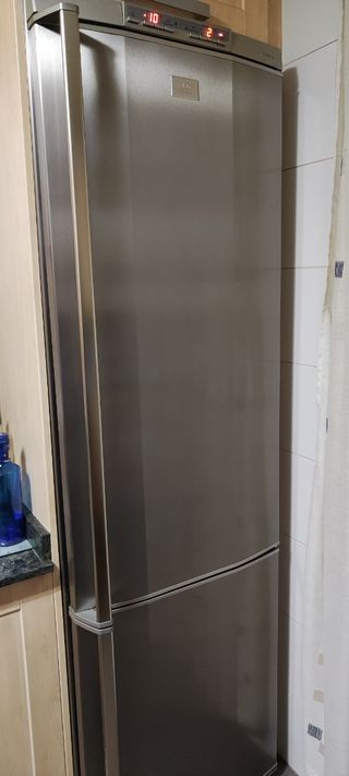 Complementos frigorifico AEG