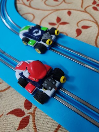 Scalextric Mario Kart carrera