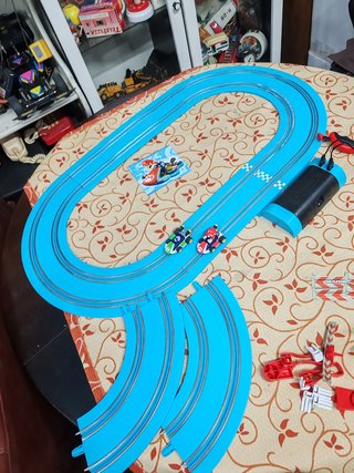 Scalextric Mario Kart carrera