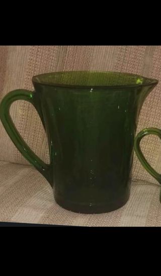 22€ c/u. Jarras grandes Duralex verde