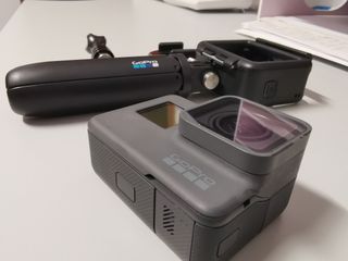 Gopro HERO 5 Black + trípode