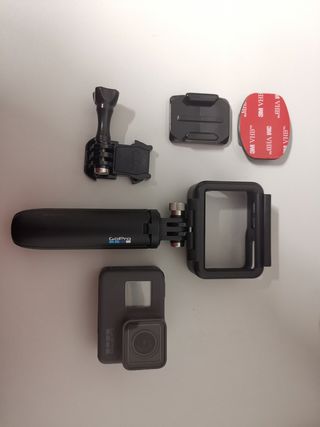 Gopro HERO 5 Black + trípode