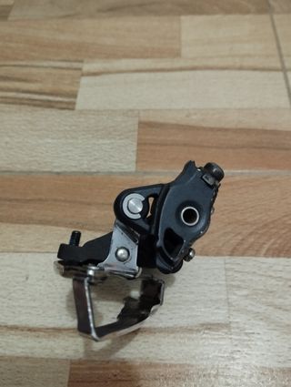 Desviador delantero