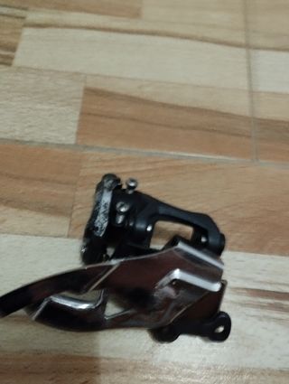 Desviador delantero