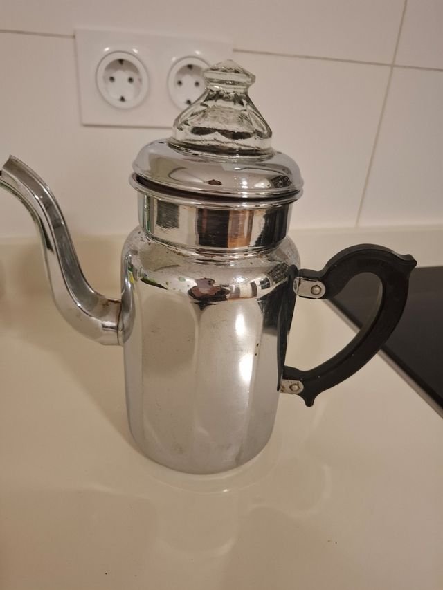 Cafetera antigua, vintage marca MENESA