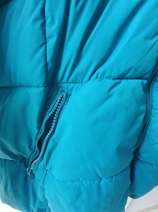 Plumas con capucha. Nuevo color azul.