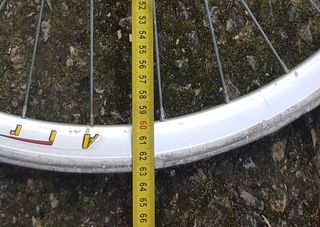 Rueda trasera bicicleta de carretera