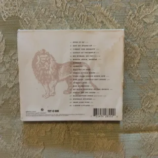 LOTE 10 CD Y 3 DOBLE CD BOB MARLEY