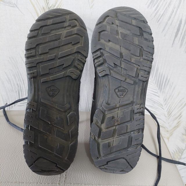 ZAPATILLAS MONTANA TREKKING NUM. 40