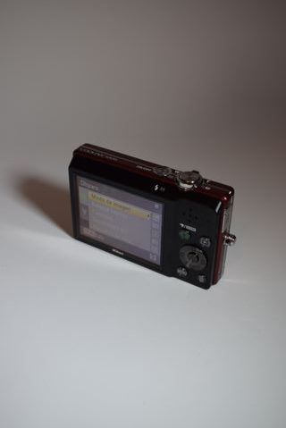 Nikon Coolpix S570