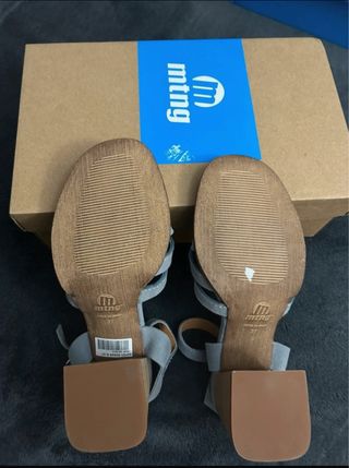 Sandalias nuevas Mustang piel azul grisáceo T37
