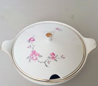 Zuppiera nuova senza cartellino