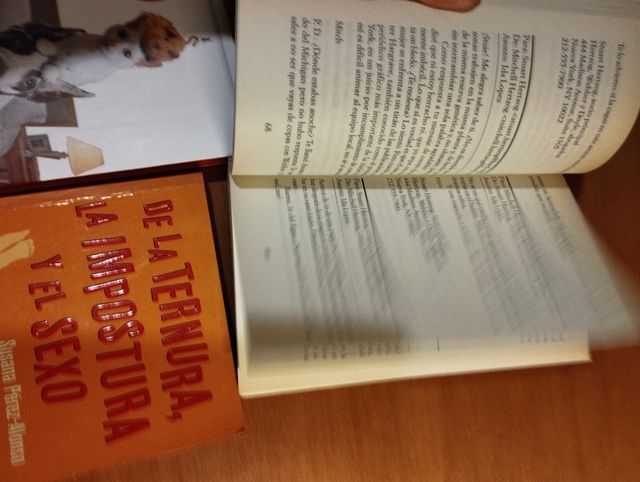 3 libros por 12€ sale de regalo el tercero.