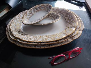 Vajilla antigua Bidasoa oro