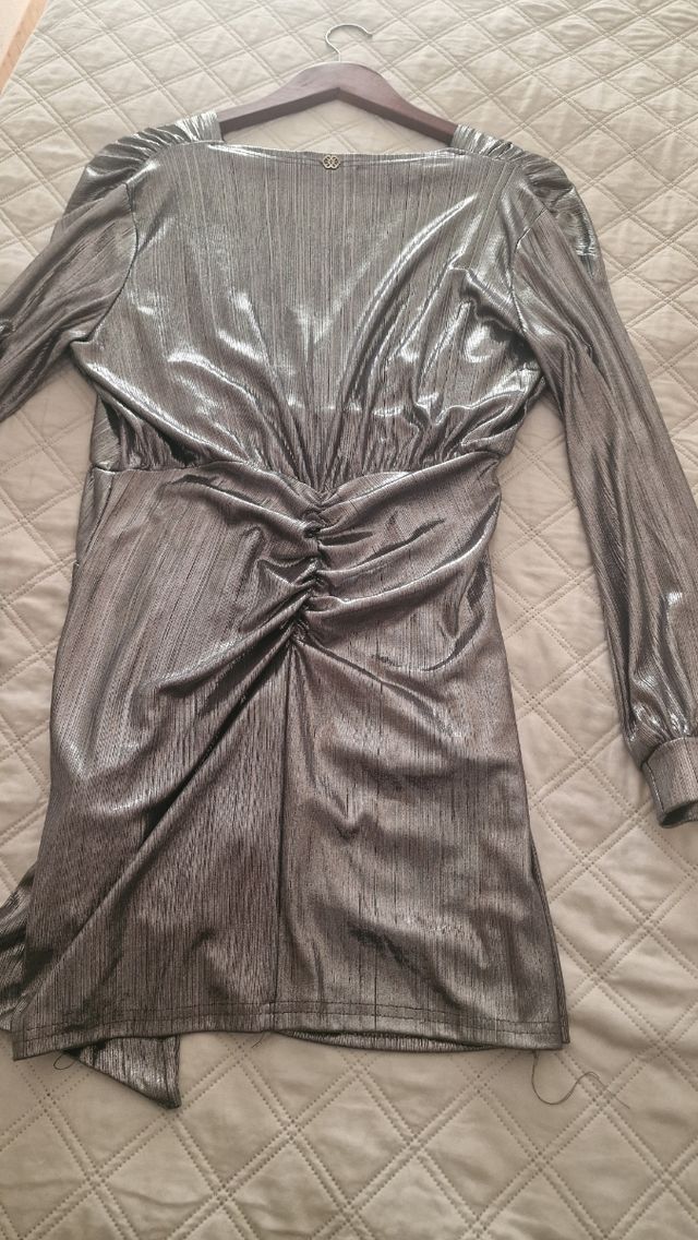 Fiesta plata vestido corto