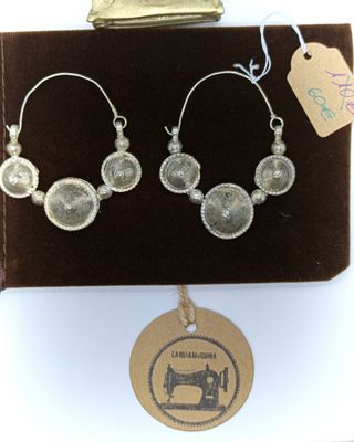 Conjunto brazalete pendientes argollas plata